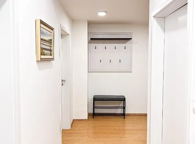 Apartment Vic